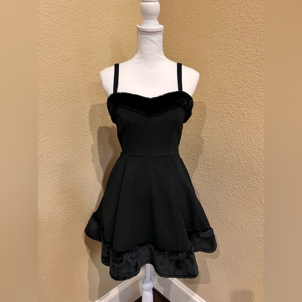 LIKE NEW!!! Unique Vintage Black Dress with Faux Fur Accents
